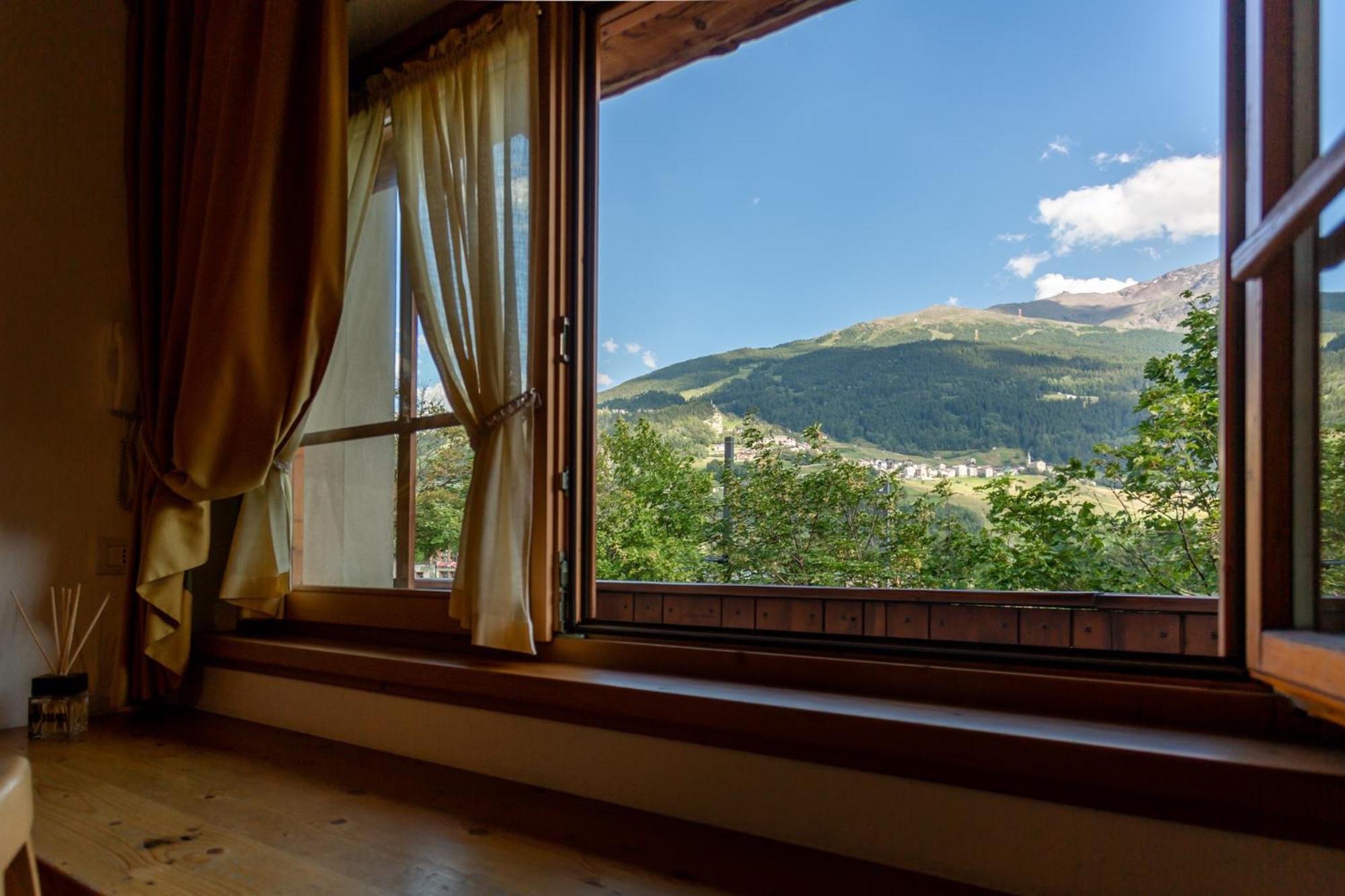 Appartamenti Serena Μπόρμιο Εξωτερικό φωτογραφία